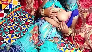 Desi Bhabhi Ki Chut Chood Ke Bhosda Bana Diya Hindi Porn Video Clear Audio