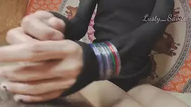 All Black Outfit Indian Babe Romantic Sex With Her Roommate - Mia Khalifa And Lisa Ann