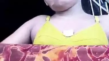 Cute Desi Village girl Showing her Boobs and Pussy
