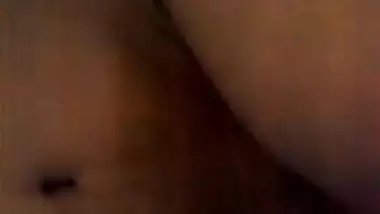 Desi Home made scandal of bf fucking n swallowing hot n cute girlfriend