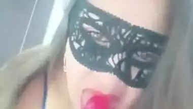 ASMR En Español - Colombiana Puta De Ojos Verdes Hindo Latina De Cameltoe Gigante Se Masturba Con Un Fan Por Video Llamada Desi BhaBhi Colombian Latin