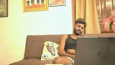 Beautiful Housewife Lady Servant Seduced By The...