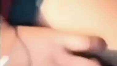 Today Exclusive -desi Village Girl Shows Her Wet Pussy And Boobs Part 2