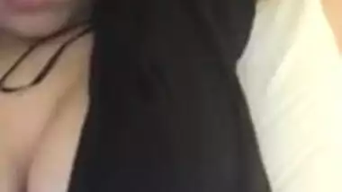 trying to xpose her nipples but oops moment