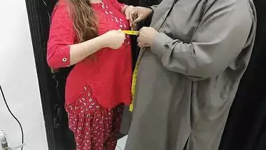 Desi Wife Ass Hole Fucked By Tailor In Exchange Of Her Clothes Stitching Charges Clear Hindi Voice