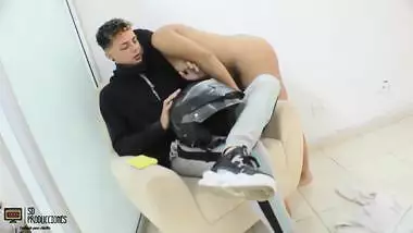 Pure Taboo - Le Pago Al Paga Diario Con Una Buena Follada - Porno En Espanol