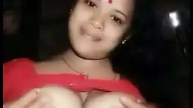 Assamese wife showing her big boobs on cam