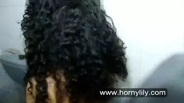 Tamil bhabi caught by servant mms