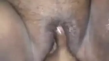 Friend wife big pussy fing