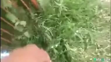 Outdoor sexy school Tamil girl caught has sex with BF, Desi mms sex