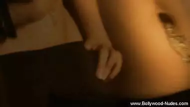 Seductress Indian MILF Dancer