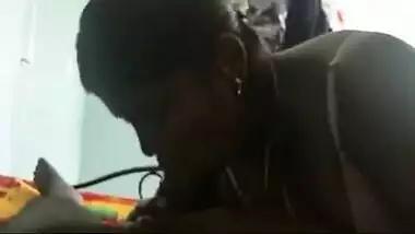 Beautiful aunty sex movie scene satisfying her bf with a good oral stimulation