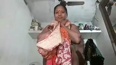 Bengali wife exposing herself