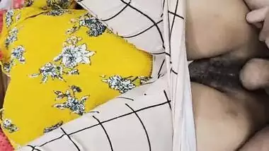 Indian Desi young couples having a romance with clear Hindi audio girlfriend pussy fuck with boyfriend