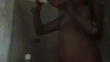 Desi female buys a camera and takes it to shower room to film XXX video