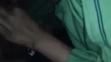 Horny desi XXX girl gives a good blowjob to her brother’s friend MMS