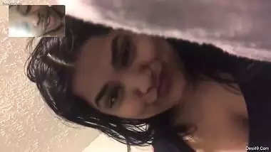 Today Exclusive- Horny Nri Girl Showing Her Big Boobs On Video Call
