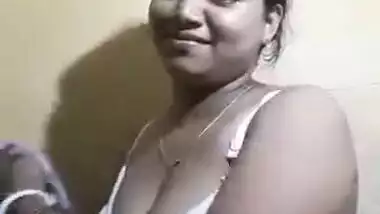 My gf leaked mms bath