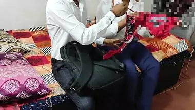 Ever Best Desi Student Fuck Desi Girl In Oyo Hotel First Meeting Porn In Clear Hindi Voice