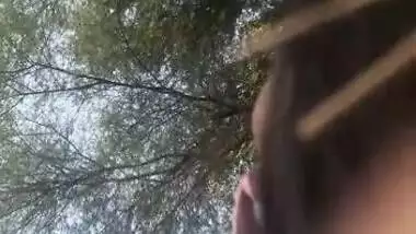 Sexy chut chudai outdoors MMS video