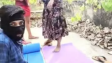 My GF shares me with her widow-sister she suck my dick outdoor, Desi MMS sex