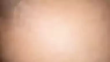 MMS clip of Desi bitch who takes guy's cock in her XXX muff close-up