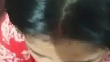 Cute Desi housewife sucking dick in nighty