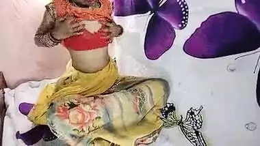 Hot Hot sexy Desi bhabi ko Dever ne raat ko Choda gher me Desi Video with Hindi audio