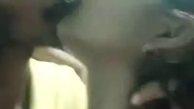 Young Desi woman makes shy man kiss her and film XXX making out