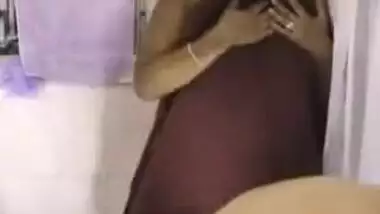 Amateur college girl sucks dick and fucks her buddy