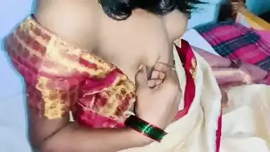 Cream color sary in Indian sexy wife
