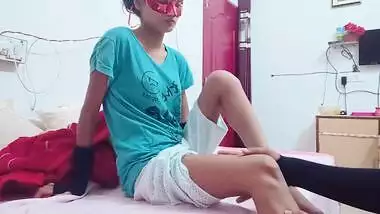 Doctor Fucked My Asshole To Make It Ready For My Hubbys Big Cock - Indian Bhabhi