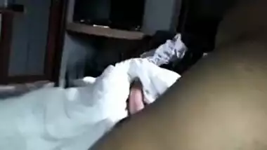 Desi married wife Lund per kuad kuad Kar maza lete hui with moaning