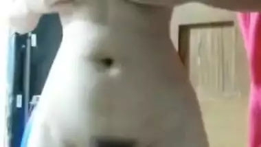 Sexy Indian Girl Showing Ass hole