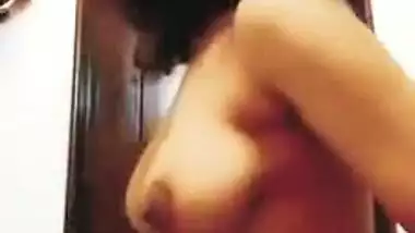 desi girl got boob show