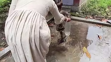 Bengali Boudi In Stranger Came In My House For Water And Fuck Me Hard Went Away After