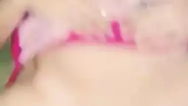 Desi girl in red wears no panties to have pussy scored in XXX video