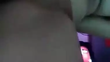 Fans like the way Desi babe touches XXX body in sex webcam show