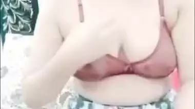 Naila Pakistani Beauty Girl Anal Fucking With Marker Screaming And Clear Hindi Audio