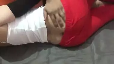 First time Desi anal XXX sex too hard to go inside very painful