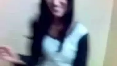 Arab Sister Showed Me Her Tits