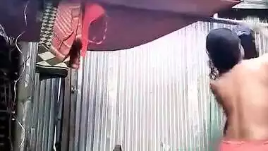 Desi Beautiful Cute Village Girl Bathing Video For Lover