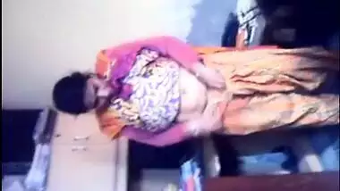 Telugu aunty showing her cunt and saggy boobs