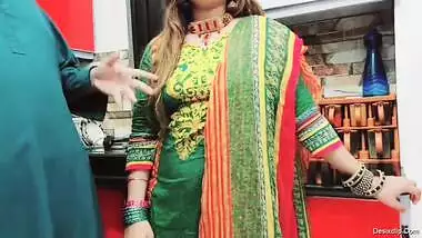 Shy Housewife finally agreed to spread her legs for hubby’s close friend