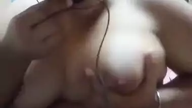 Unsatisfied Desi XXX whore have a video call sex with ex-lover