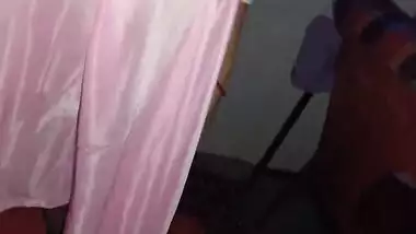 Lund se ek bar Fingering se ek bar Pani nikal kar diya hot Indian bhabhi