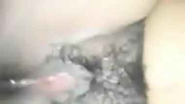 Tamil black aunty showing her pussy