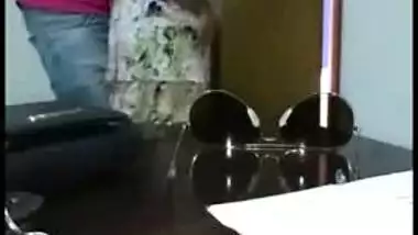 Cheating white slut boss quick fuck with a Desi servant guy before her hubby return