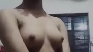 Desi Shy Girl Shows Boobs