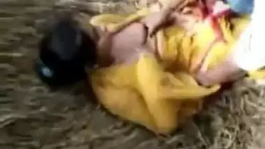 Village Aunty Boobs - Movies.